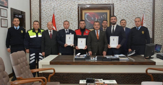  'Ayın polisi' Alanya'dan