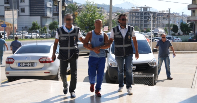 10 yıldır aranan cinayet zanlısı Alanya'da yakalandı