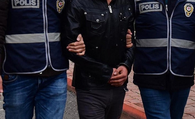 Aranan şüpheli Alanya’da teslim oldu