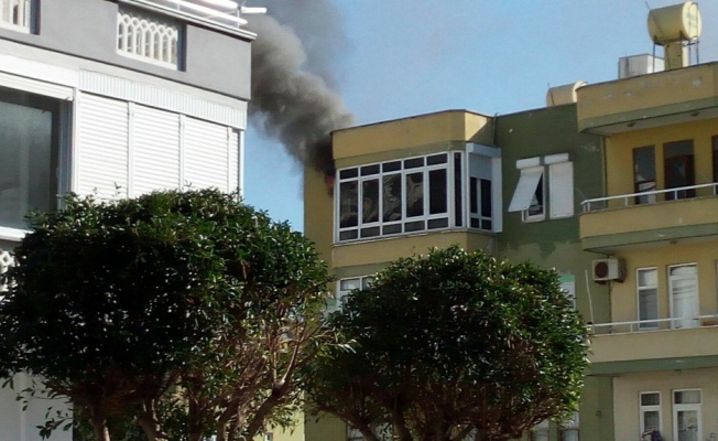 Çıkan ev yangını korkuttu
