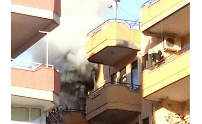 Ev yangını korkuttu