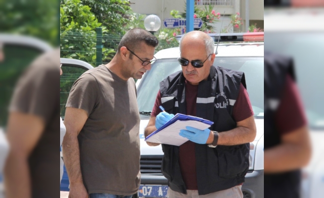 Aracı benzin döküp yaktı