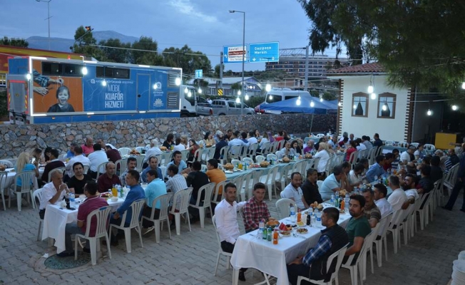 Büyükşehir çalışanları iftarda buluştu