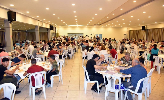 İftar buluşmaları devam ediyor