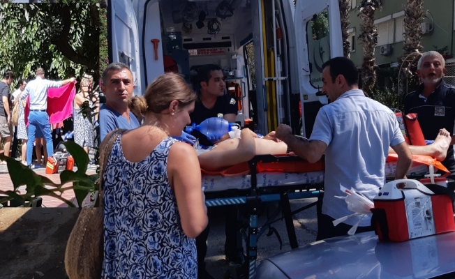 Lüks villanın havuzunda boğulma tehlikesi geçirdi