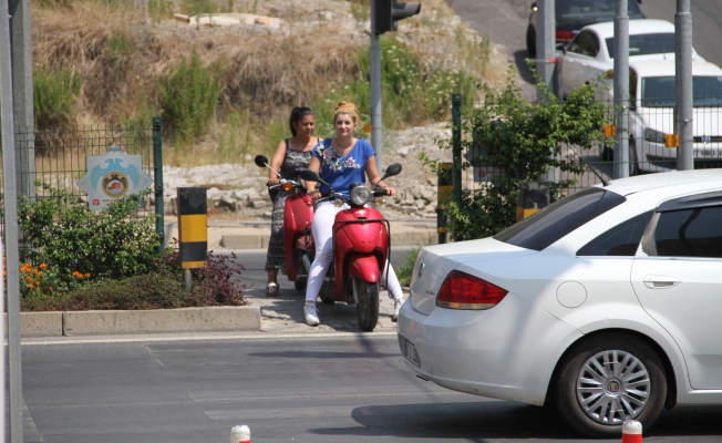 Motosikletliler canını hiçe sayıyor