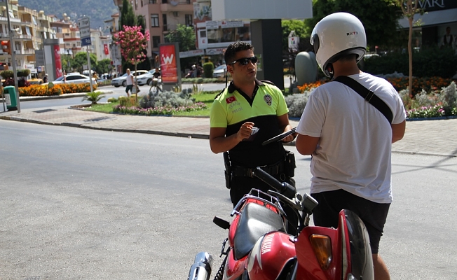 Motosikletlilere yönelik denetimler sürüyor