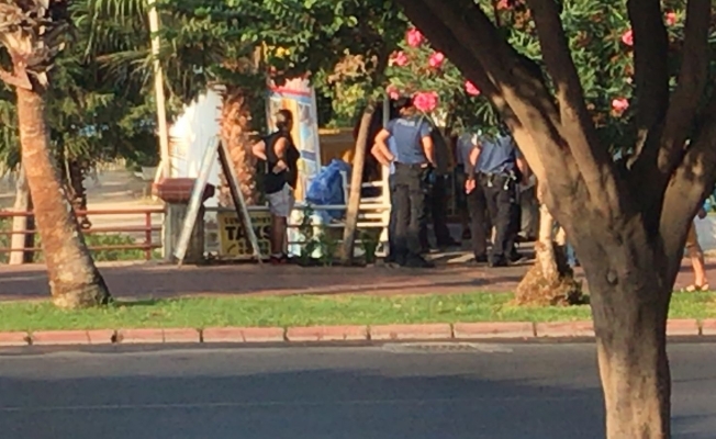 Spor yapan kadın turist kalbine yenildi