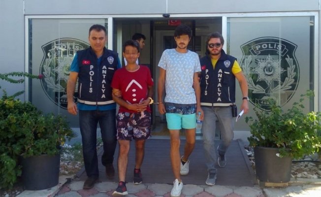 Büfe hırsızları yakalandı