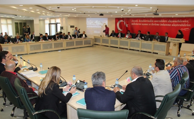 Meclis bugün toplanıyor