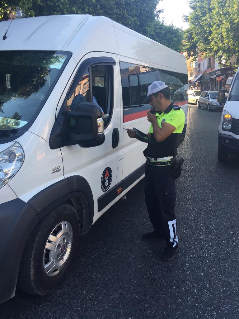 Okul servislerine sıkı denetim