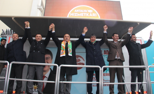 Ak Parti Seçim Koordinasyon Merkezi açıldı