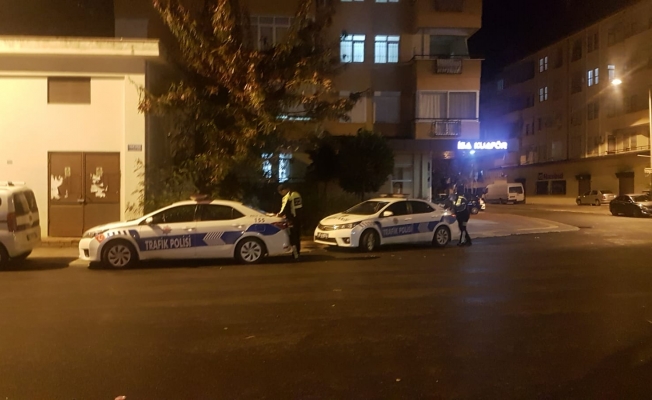 Alanya'da gürültü yapan araçlar polise takıldı  
