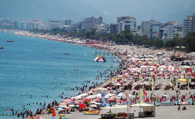 Antalya’da bayram gibi sezon açılışı
