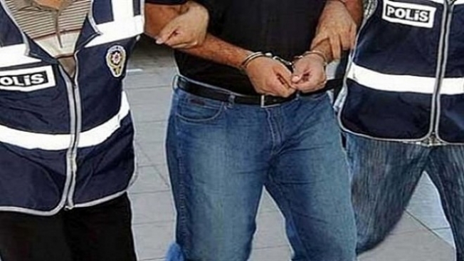 Alanya’da 10 yıl hapis cezası bulunan şüpheli yakalandı