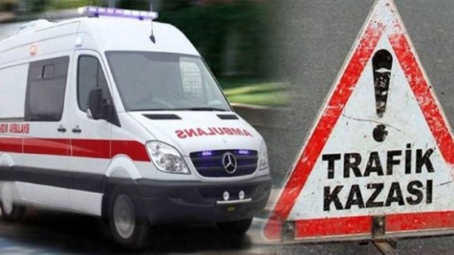 Alanya’da motosikletle otomobil çarpıştı: 1 yaralı