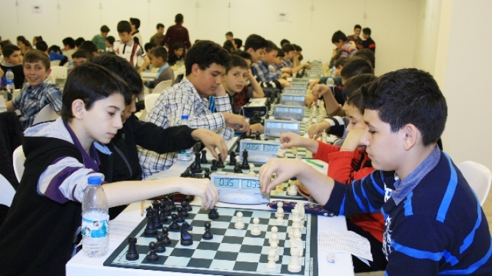 Alanya'da okullar arası satranç turnuvası düzenlenecek