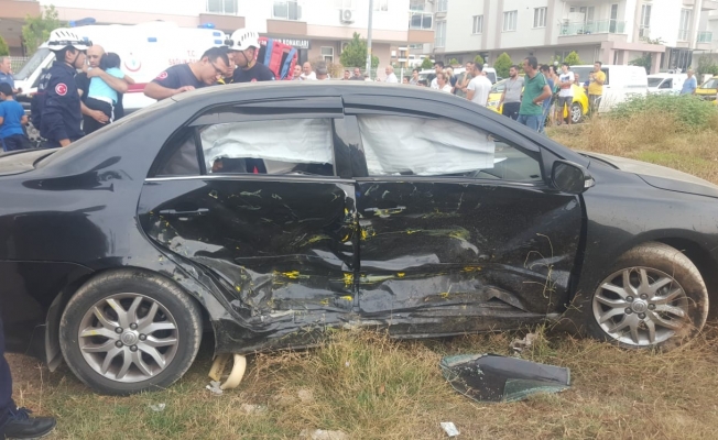 İki otomobil çarpıştı: 6’sı Ürdün vatandaşı 8 yaralı