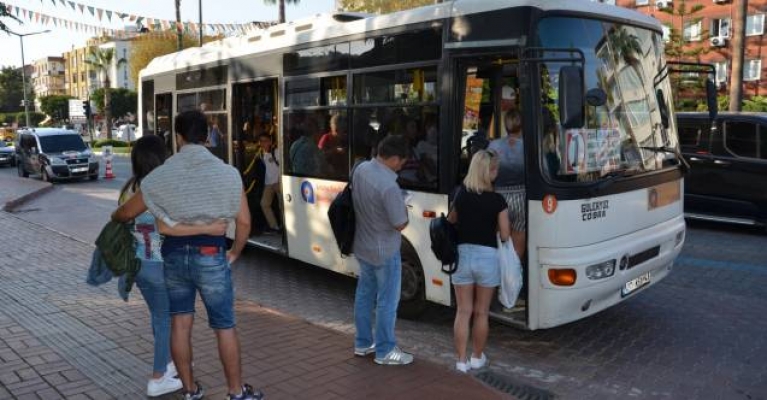 Alanya’da öğrenciler için otobüs fiyatı değişti!