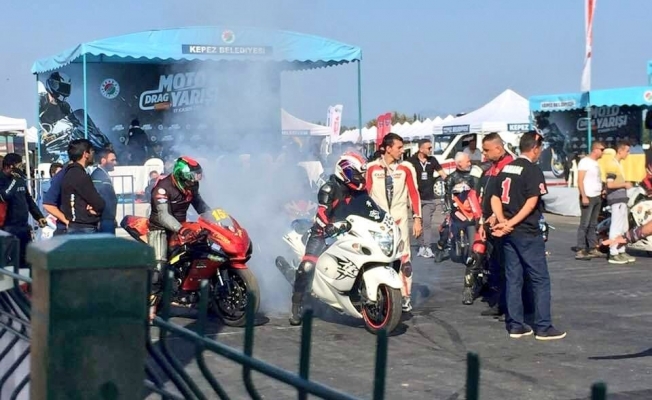  Türkiye Motodrag Şampiyonası’nda lastikler yandı