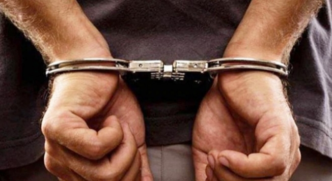 Antalya'da FETÖ operasyonunda 3 tutuklama