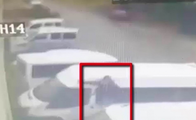 Araçların camını kırıp hırsızlık yapan şahıs yakalandı
