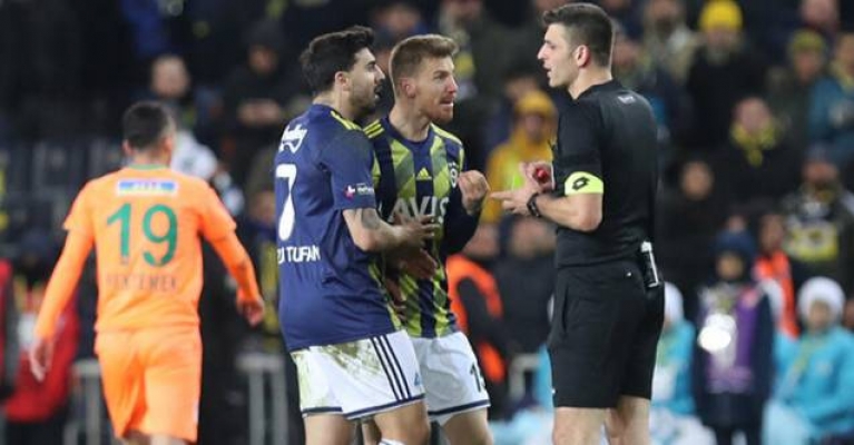 Fenerbahçe - Alanyaspor maçından sonra flaş gelişme!