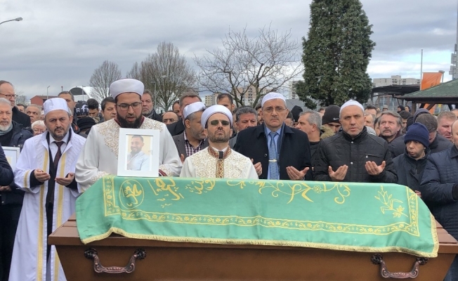 Irkçı saldırıda öldürülen Türk için cenaze töreni düzenlendi