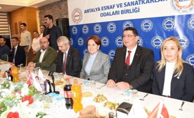 İYİ Partili Antalya Milletvekili partisinden istifa etti