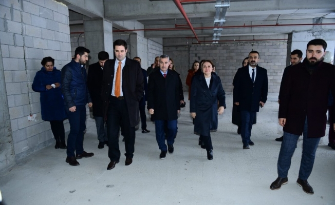 Turgut Özal Üniversitesi Beylerderesi kampüs inşaatı yükseliyor.