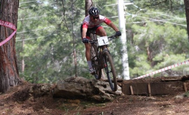 Velo Alanya Dağ Bisikleti Yarışı yapıldı