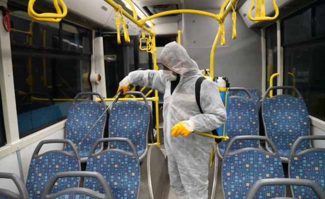 Diyarbakır’da havalimanı ve toplu taşıma araçları dezenfekte edildi