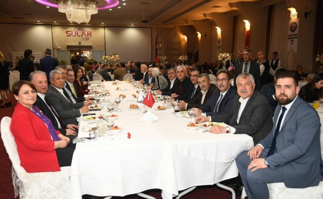 Karalar: &quot;Balkan Türkleri öz evlatlarımız, kardeşlerimizdir&quot;