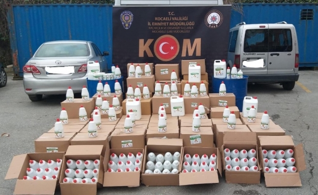 Kocaeli’de bin 340 şişe sahte el dezenfektanı ele geçirildi: 2 gözaltı