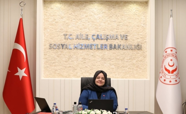 Aile, Çalışma ve Sosyal Hizmetler Bakanı Selçuk’tan telekonferanslı toplantı