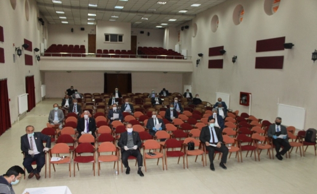 Çankırı’da sosyal mesafeli olağanüstü meclis toplantısı