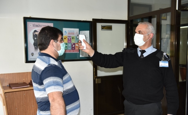 DÜ’de korona virüs önlemleri arttırıldı