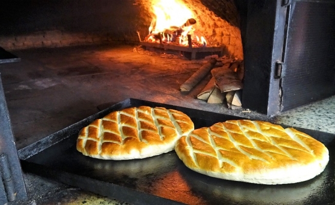 Korona virüs Ramazan çöreğini de vurdu