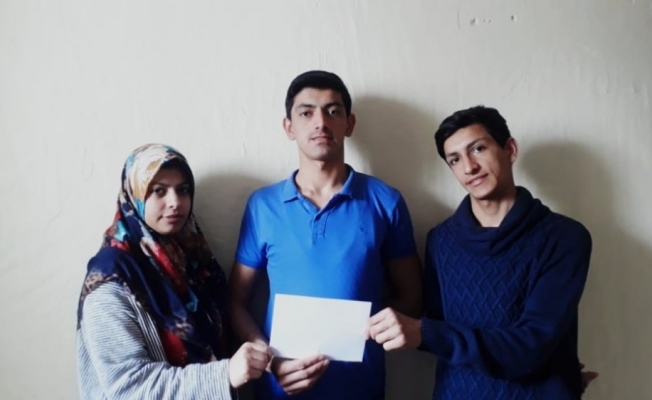 Okul harçlıkları ile kampanyaya destek sağladılar