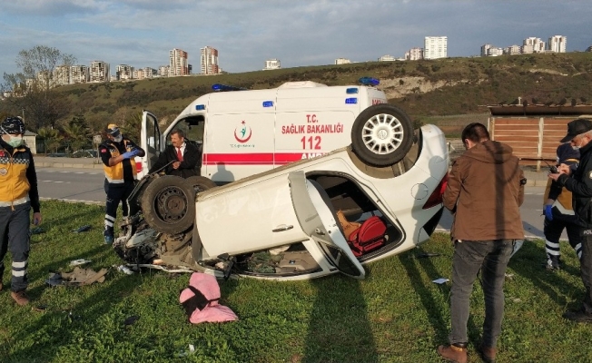 Samsun’da kaza yapan polis ölümden döndü