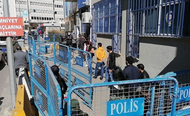 Tekirdağ’da sosyal mesafe uygulaması 25 kişiye ceza