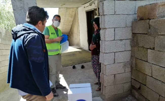 Ahlat’ta bin 72 aileye gıda kolisi ulaştırıldı