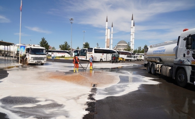 Büyükşehir Belediyesi Otogar’da A’dan Z’ye temizlik çalışması yürüttü