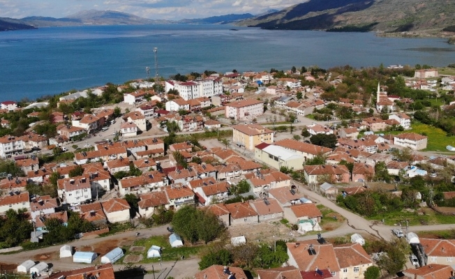 Deprem bölgesi Sivrice’de 35 hektar riskli alan ilan edildi