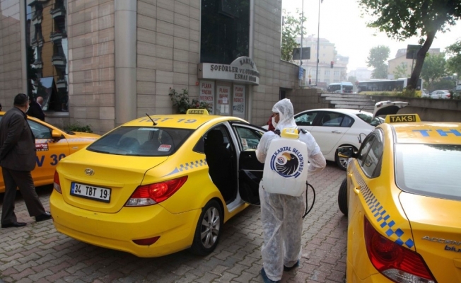 Kartal’da  Bin 200 Taksi Dezenfekte Edildi