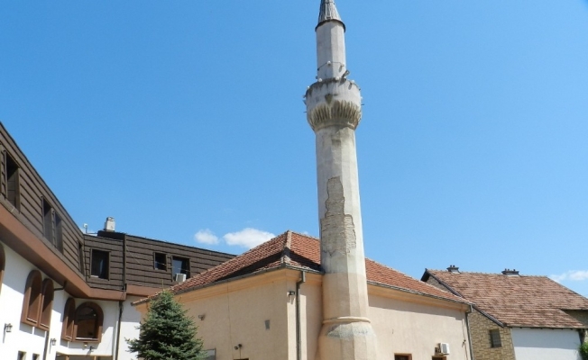 Kosova’da camiler yeniden ibadete açıldı