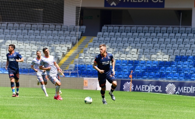 Medipol Başakşehir, 11’e 11 maç yaptı