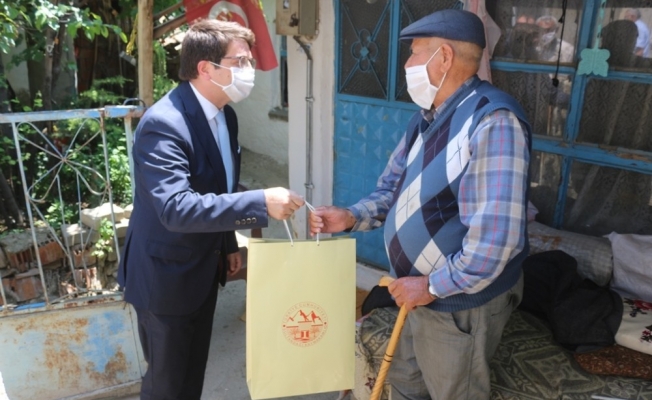 Afyonkarahisar’da &quot;Sevgi Yılı&quot; projesiyle gönül köprüleri kuruluyor