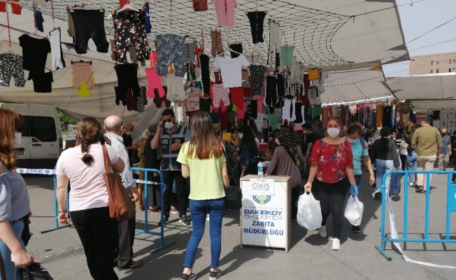 Bakırköy’de "Sosyete Pazarına" akın ettiler