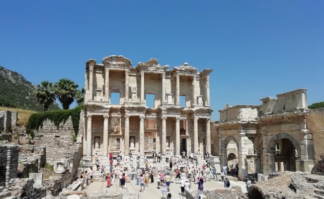 “ Efes’e Hoş Geldiniz “ tanıtım videosunun çekimleri tamamlandı
